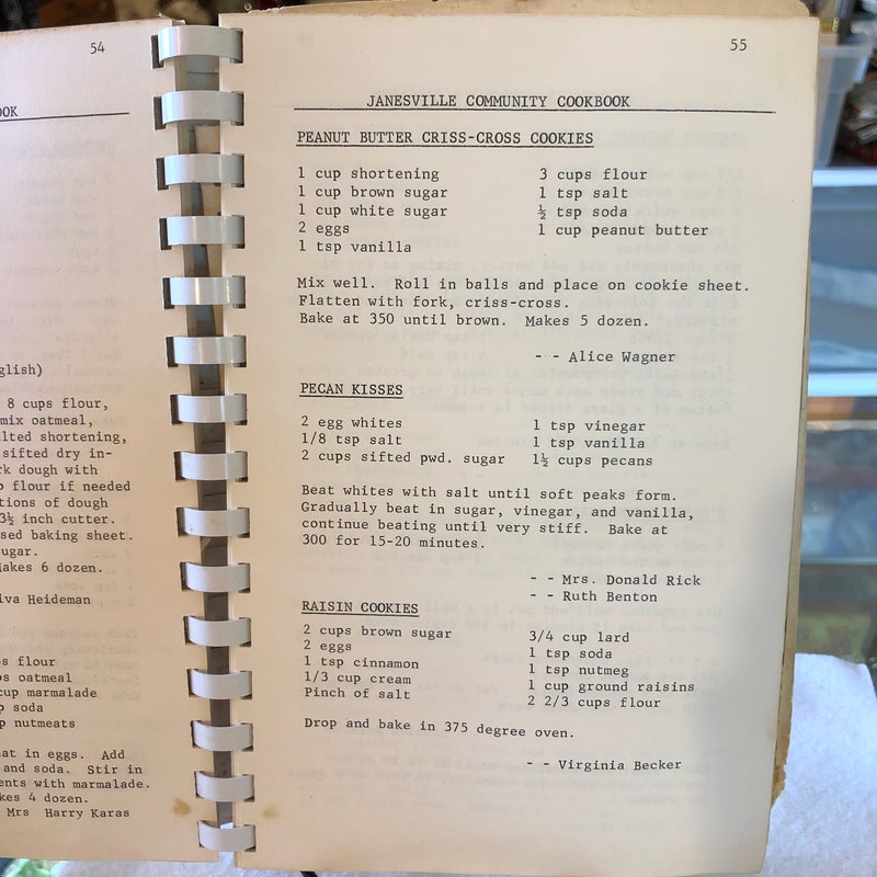 A Collection of Favorite Recipes by Janesville Community