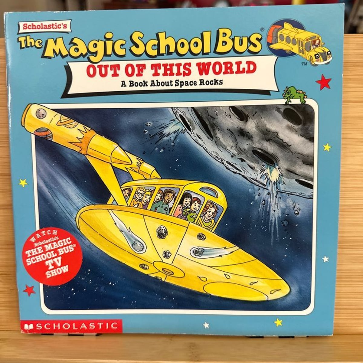 The Magic School Bus Out of This World
