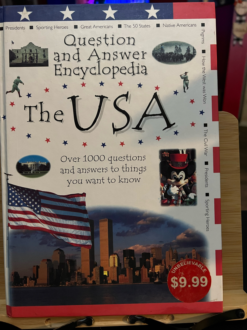 Ultimate Dinosaurs Encyclopedia W/DVD (Discovery Kids)