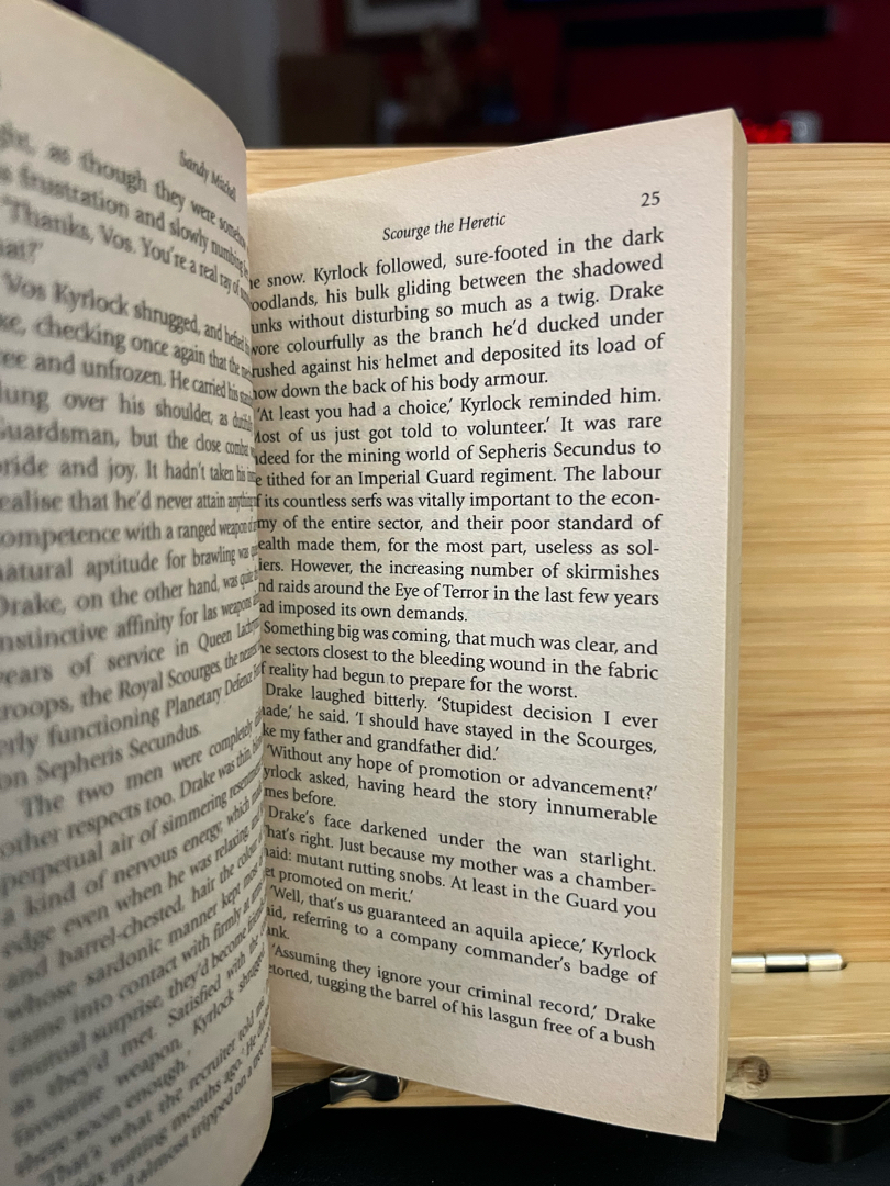 Livre warhammer Déluge d'acier - Graham McNeil - Livres