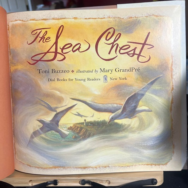 The Sea Chest by Toni Buzzeo, Hardcover | Pangobooks