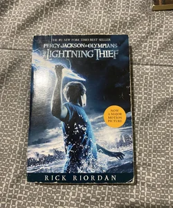 Percy Jackson and the Olympians, Book One the Lightning Thief (Movie Tie-In Edition)