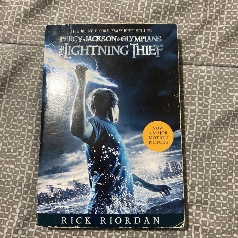 Percy Jackson and the Olympians, Book One the Lightning Thief (Movie Tie-In Edition)