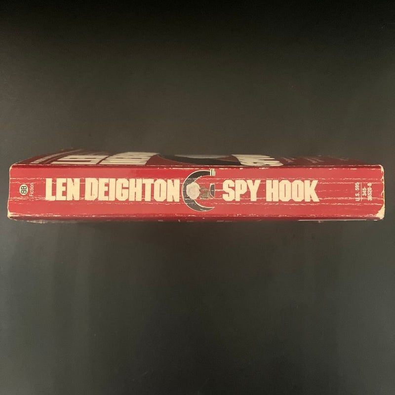 Spy Hook