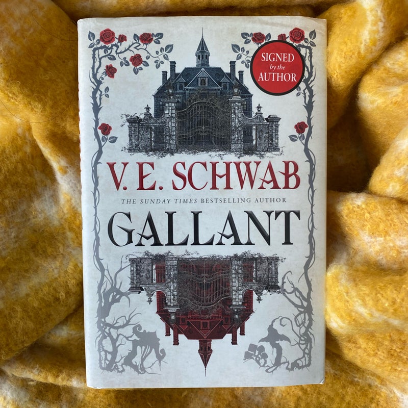 Waterstones Gallant by V. E. Schwab, Hardcover Pangobooks