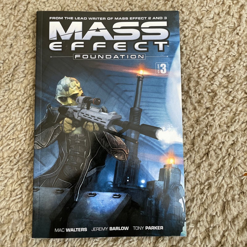 Mass Effect: Foundation Volume 3