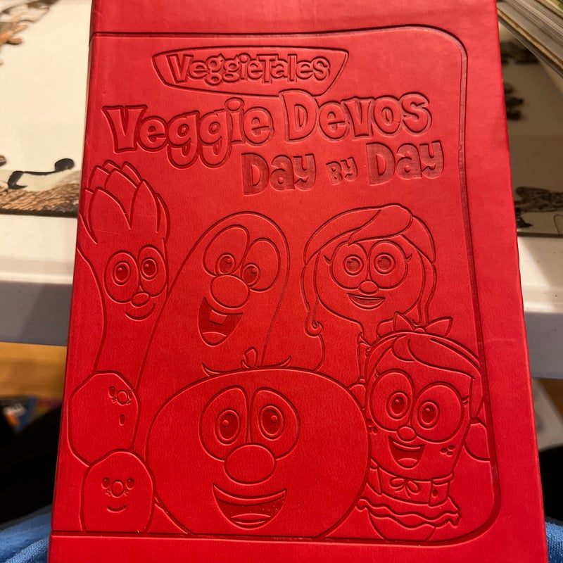 Veggie Devos Day by Day