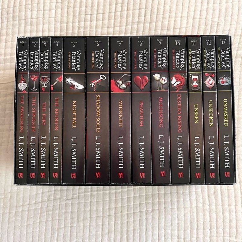 Vampire Diaries The Complete Collection 13 Book Box Set by Vampire Diaries The Complete Collection 13 Book Box Set by
