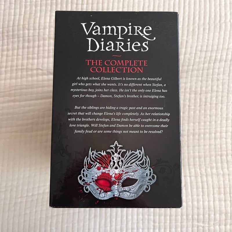 Vampire Diaries The Complete Collection 13 Book Box Set