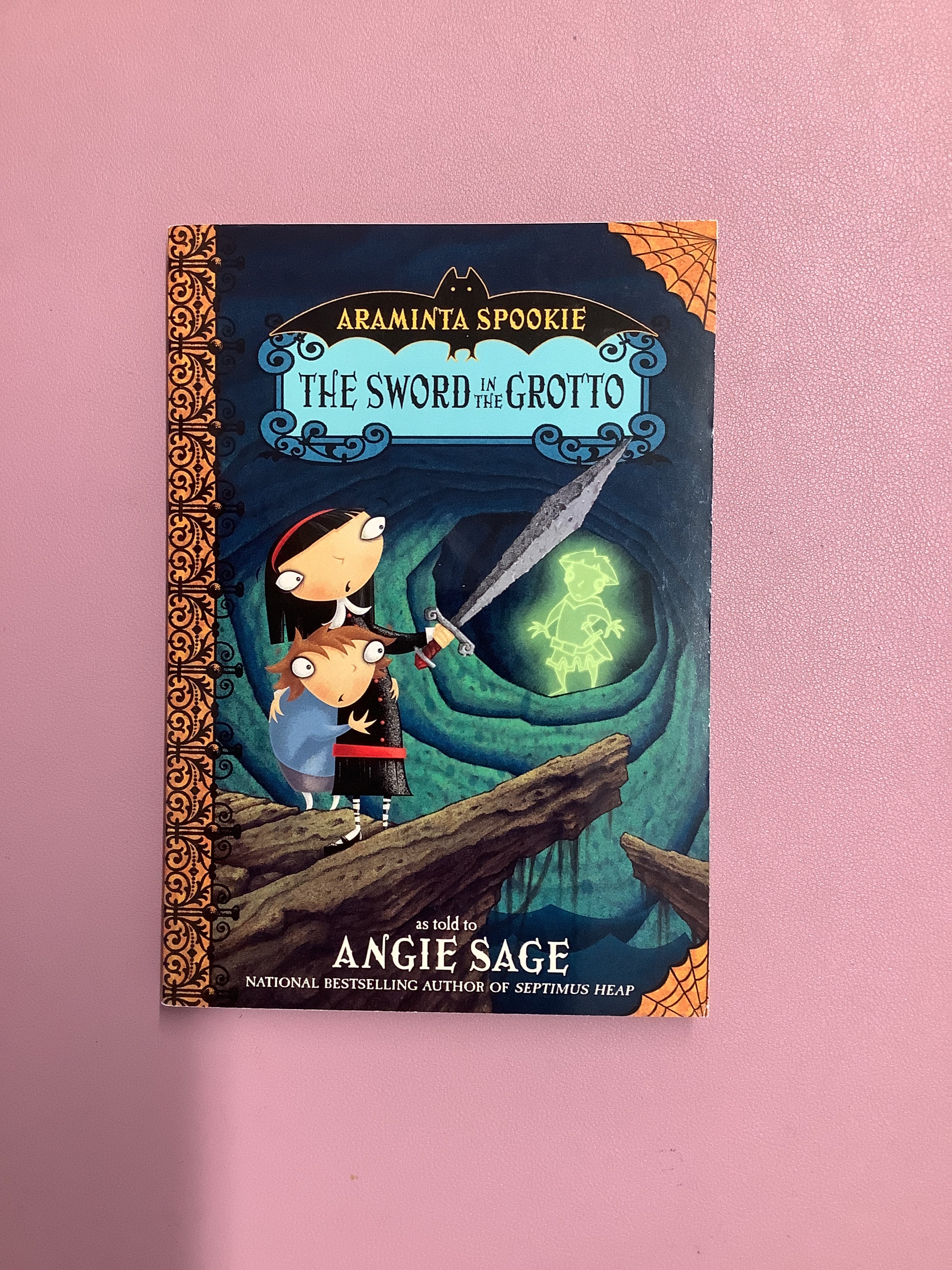 Araminta Spookie 2: the Sword in the Grotto