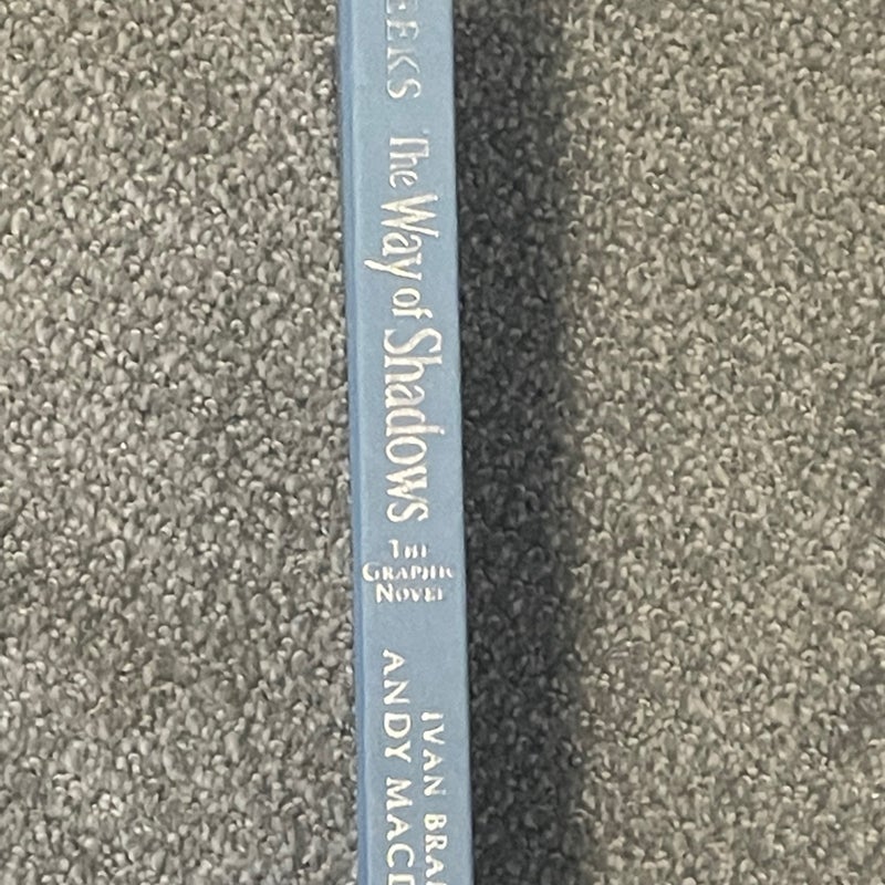 The Way of Shadows: the Graphic Novel