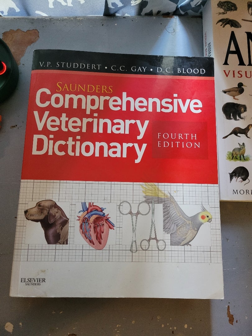 Saunders Comprehensive Veterinary Dictionary