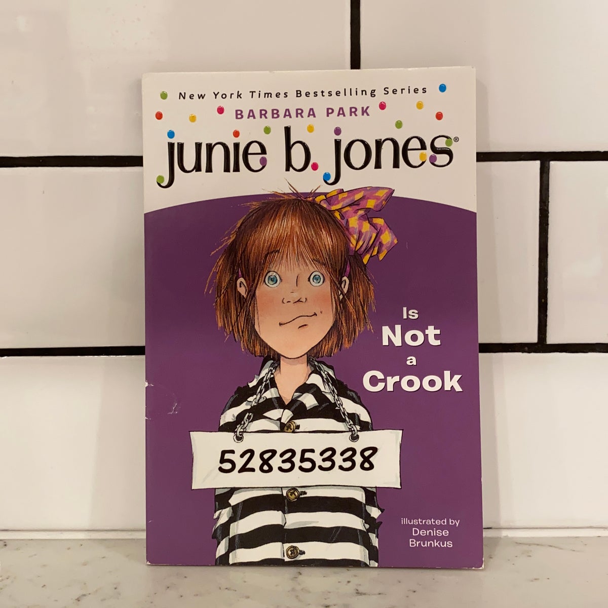 洋書 junie b jones Amazon.com: Junie B. Jones and the Stupid Smelly Bus (Junie
