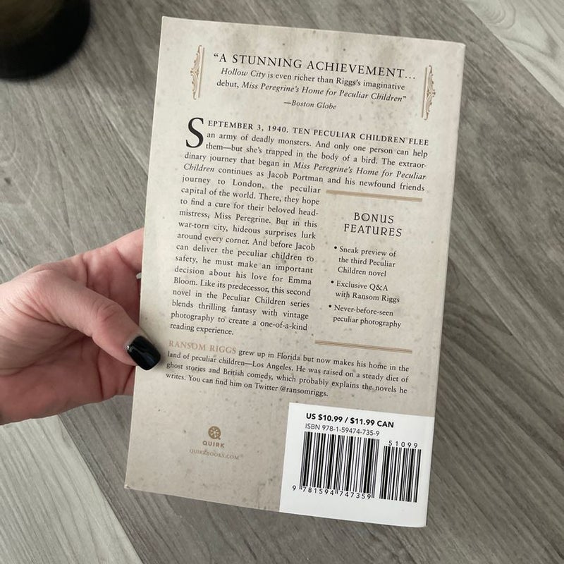 Hollow City