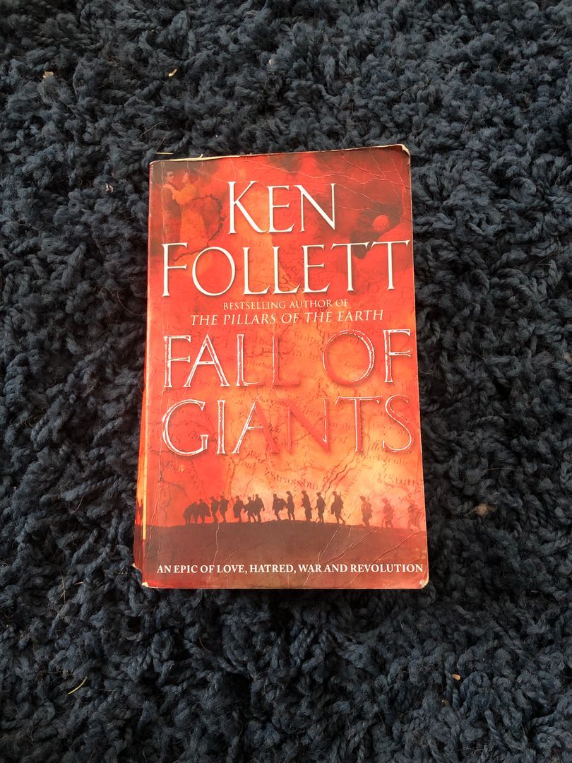 Fall of Giants: the Century Trilogy 1