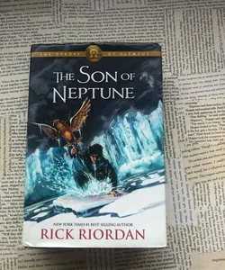 The Son of Neptune (Heroes of Olympus Book Two)