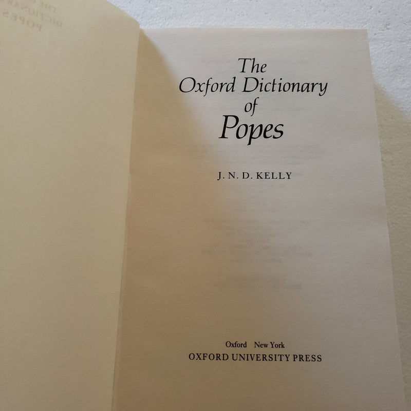 THE OXFORD DICTIONARY OF POPES