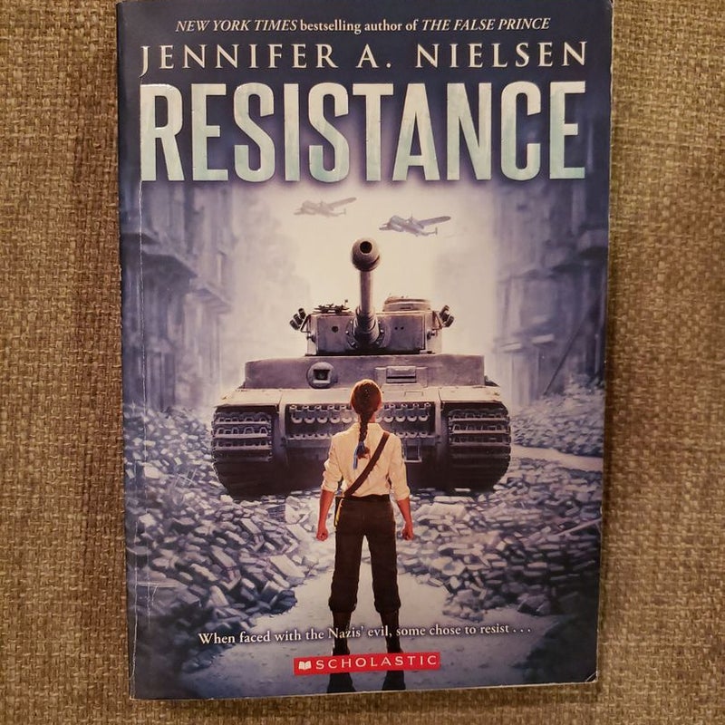 Resistance (paperback) Jennifer A. Neilson