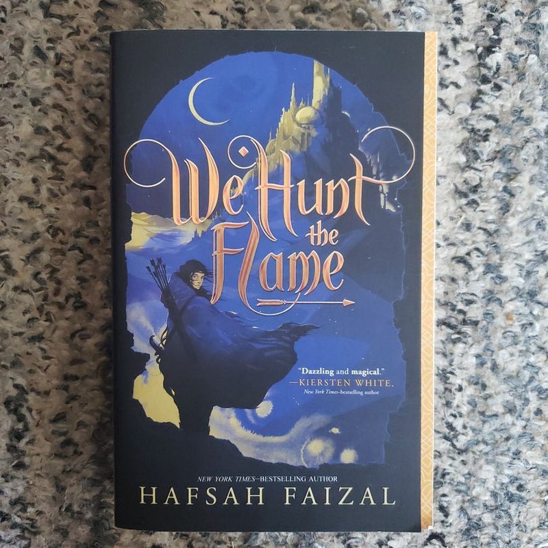 We Hunt the Flame (paperback)