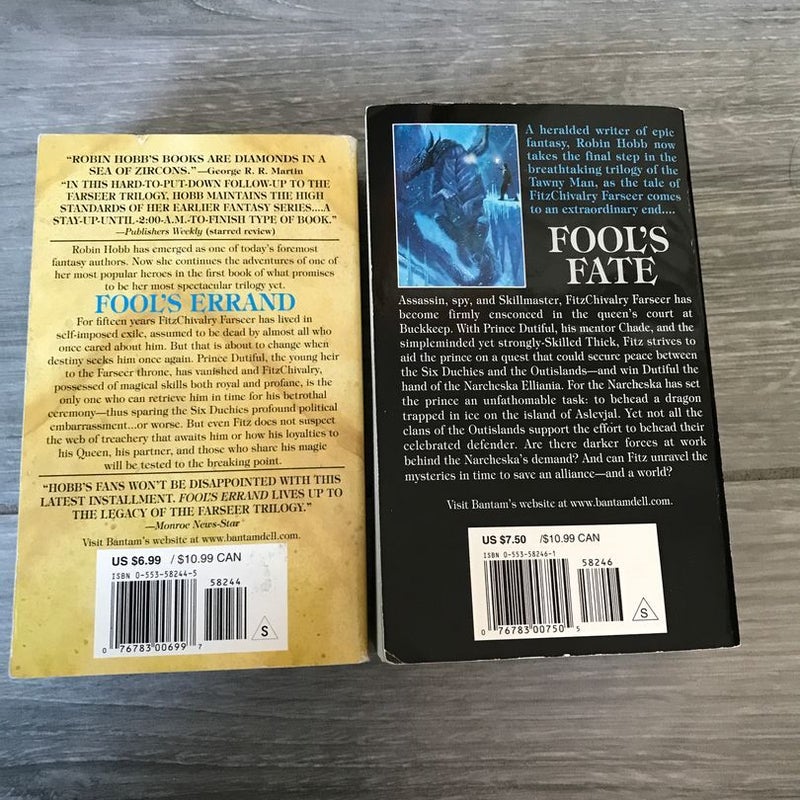 Lot Of (2) The Tawny Man trilogy book 1 + 3 ~ Fool’s Fate, Fool’s Errand