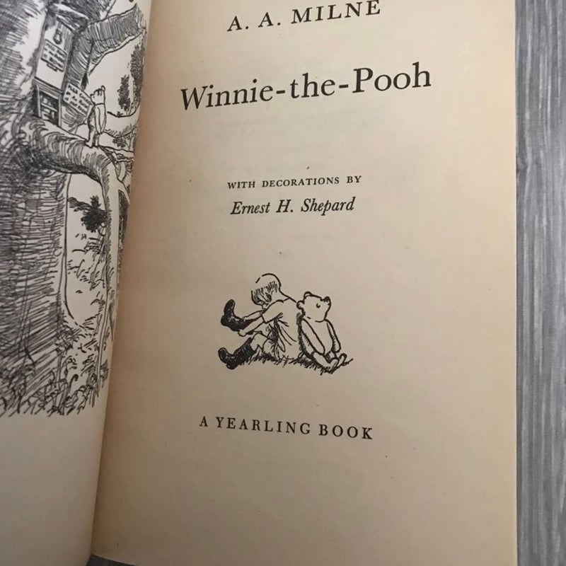 1981 Winnie The Pooh by A.A. Milne 60th Anniversary Dell Yearling paperback