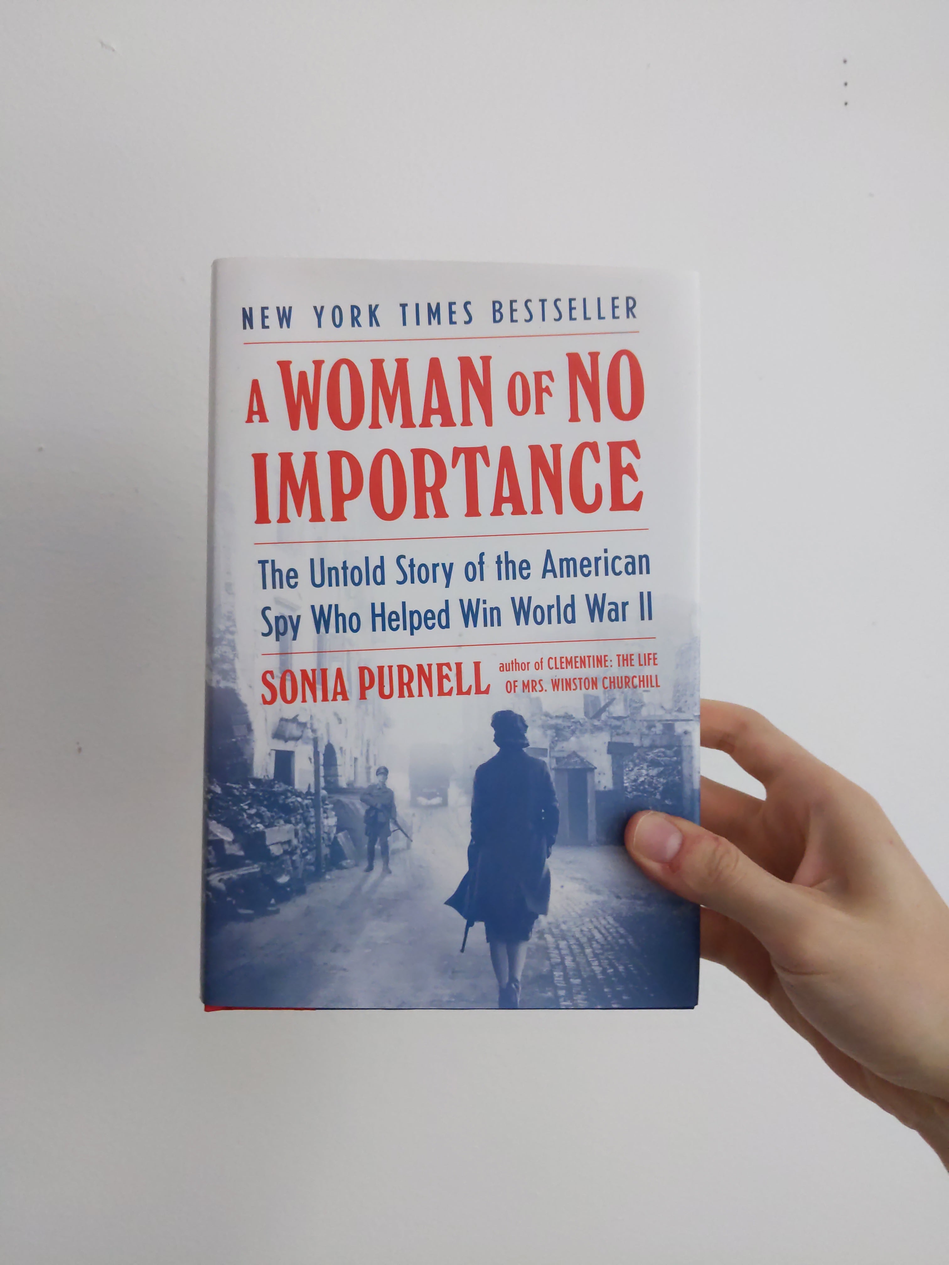 A Woman of No Importance