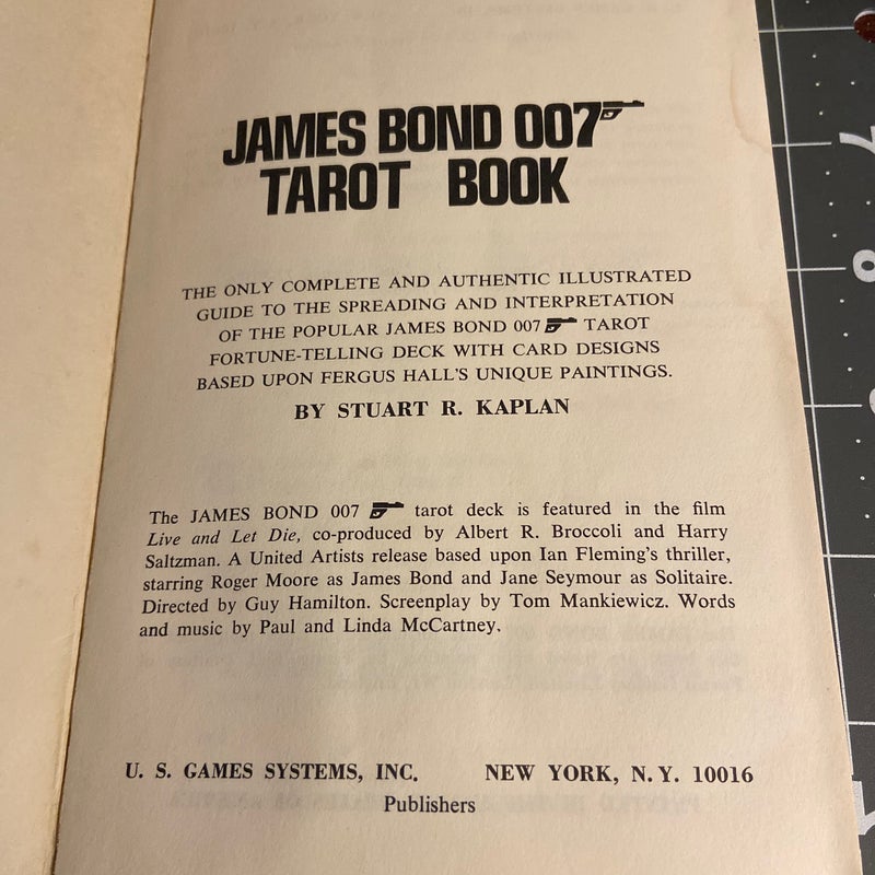 JAMES BOND 007 TAROT BOOK