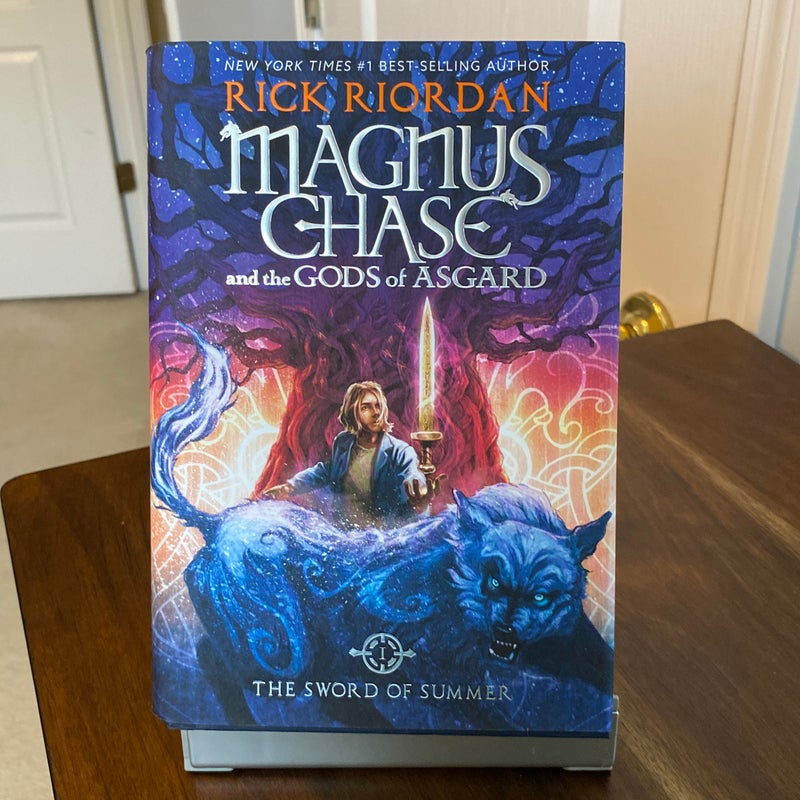 Magnus Chase and the Gods of Asgard, Book 1 the Sword of Summer (Magnus Chase and the Gods of Asgard, Book 1)