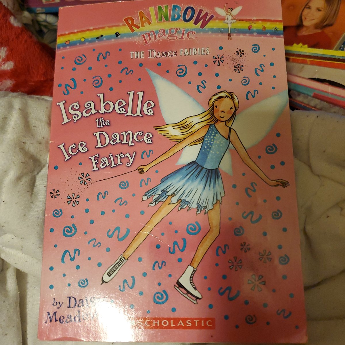 Isabelle the Ice Dance Fairy by Daisy Meadows