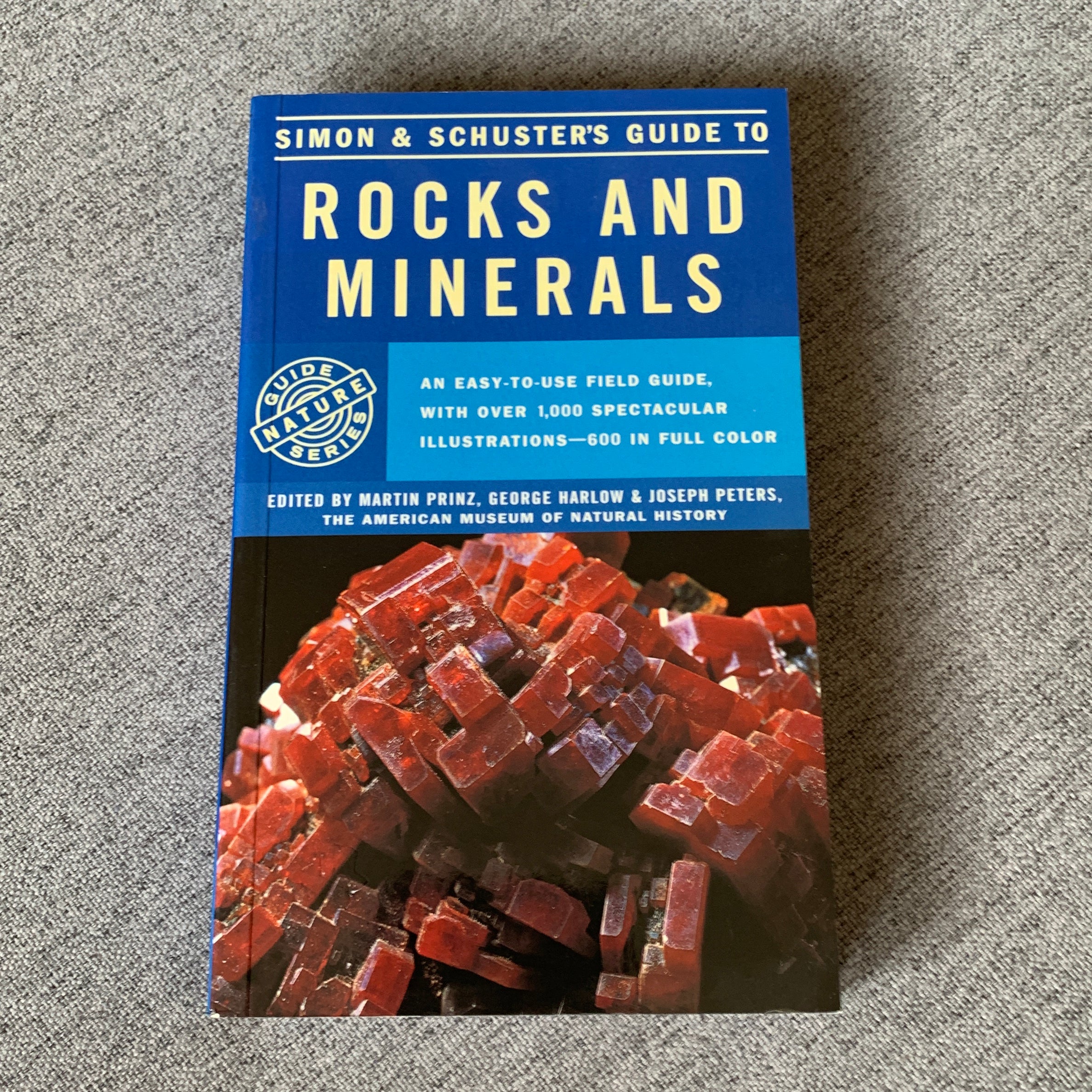 Simon and Schuster's Guide to Rocks and Minerals