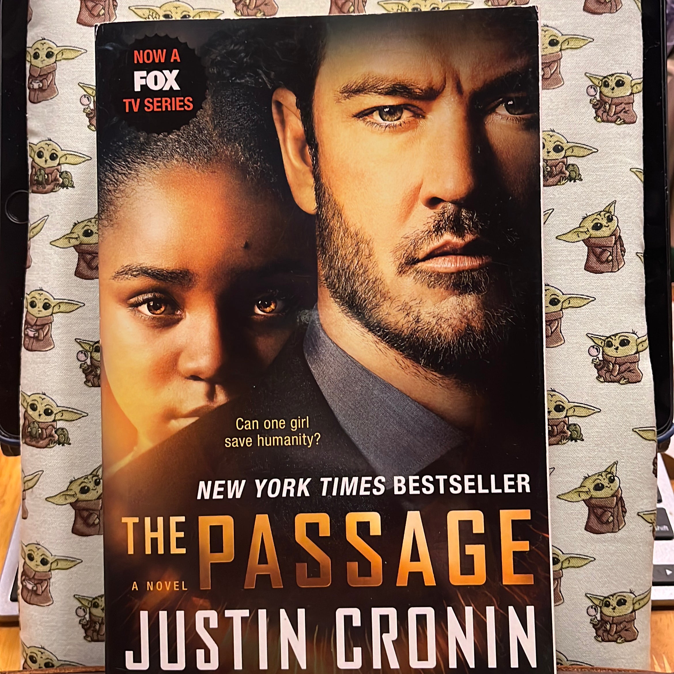 The Passage (TV Tie-In Edition)