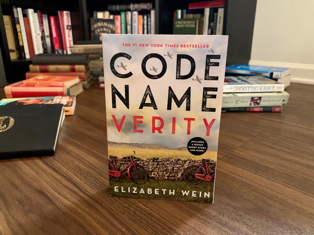 Code Name Verity (Anniversary Edition)