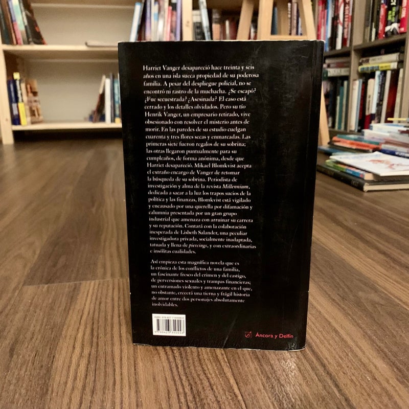 The Girl With the Dragon Tattoo (Spanish Edition)