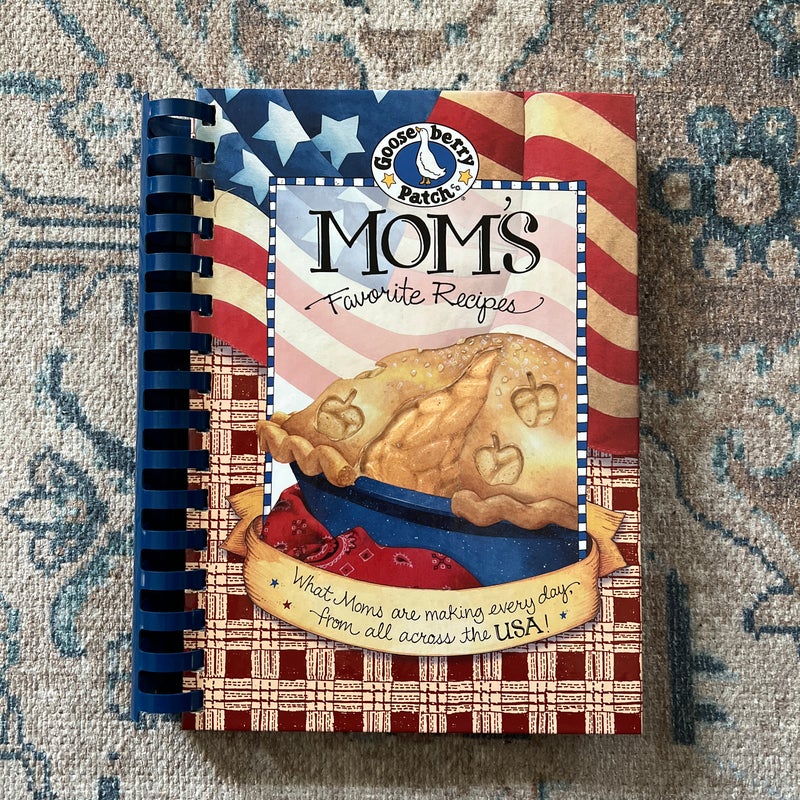 Mom's Favorite Recipes Cookbook