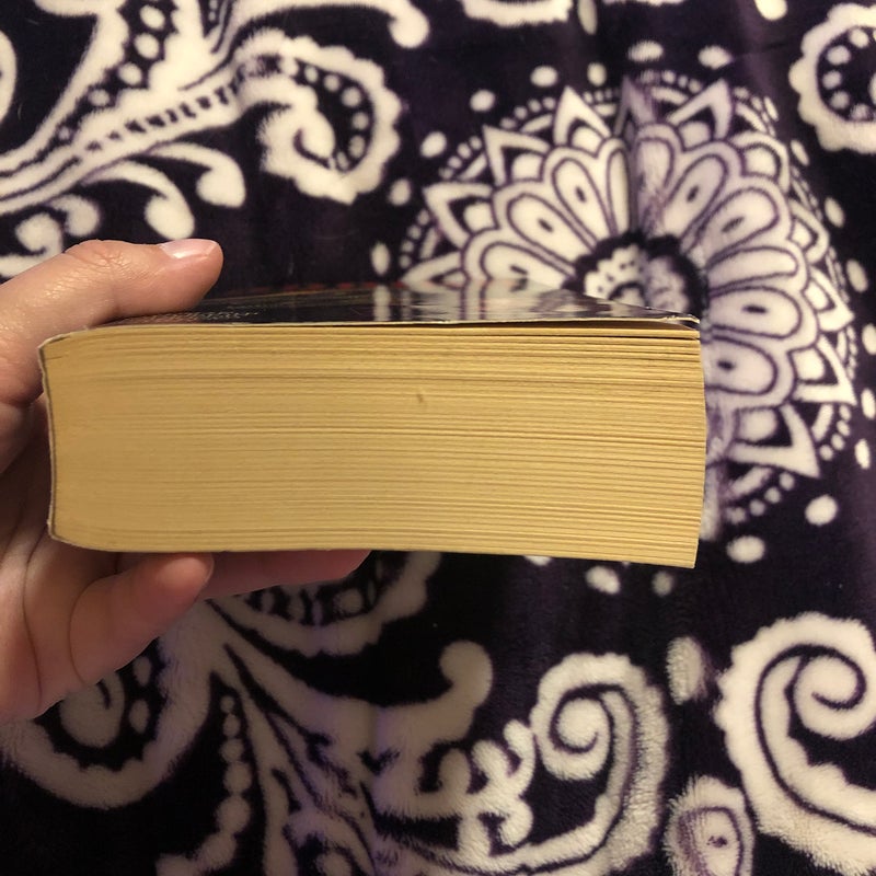 Aurian by Maggie Furey, Paperback | Pangobooks