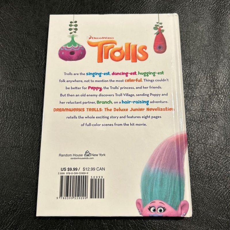 Trolls: the Deluxe Junior Novelization (DreamWorks Trolls) by Random House