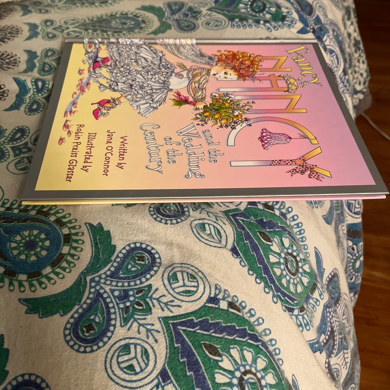 Fancy Nancy and the Wedding of the Century