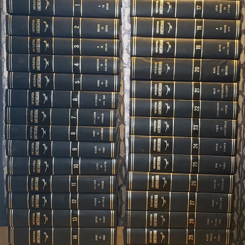 Encyclopedia Americana 1973 Hardcover 30 Volume Complete Set