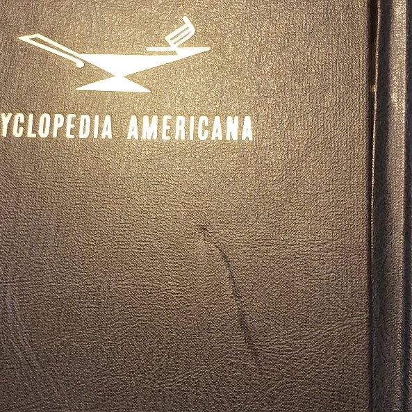 Encyclopedia Americana 1973 Hardcover 30 Volume Complete Set