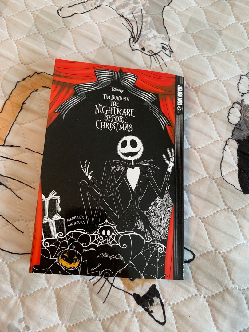 Disney Manga: Tim Burton's the Nightmare Before Christmas (Softcover Edition)