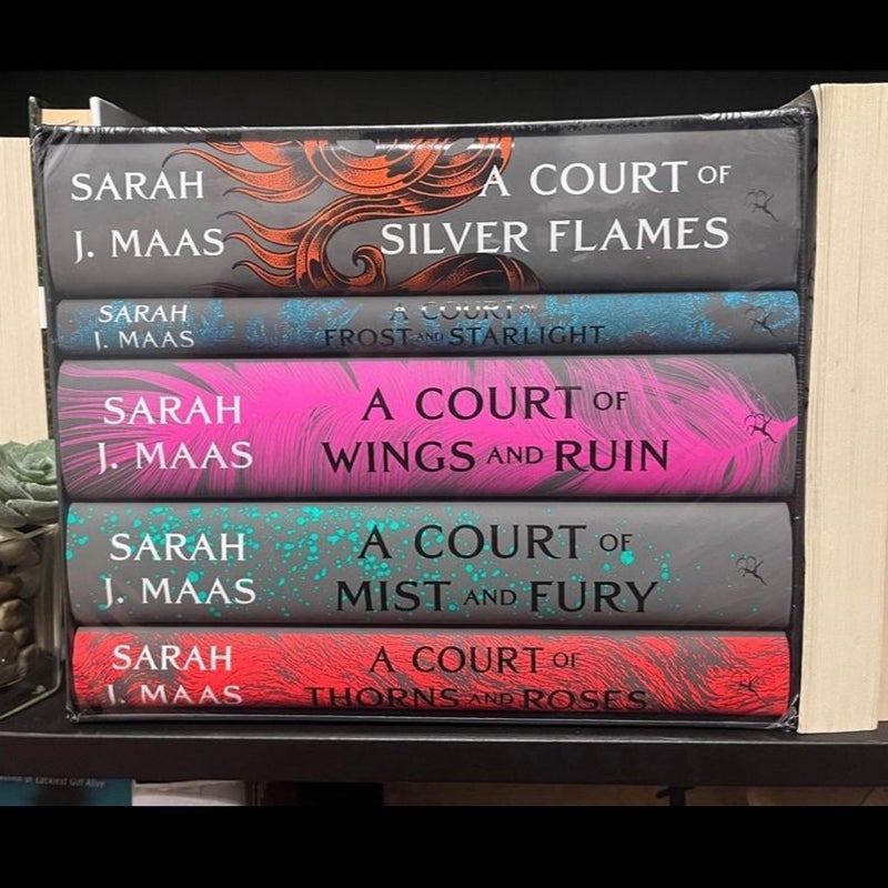 ACOTAR 5 Book Hardcover Set NEW