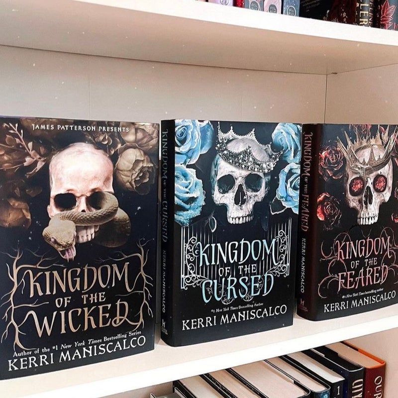 Kingdom of the Wicked 3巻セット Amazon.com: Kingdom of the Wicked Paperback Boxed Set