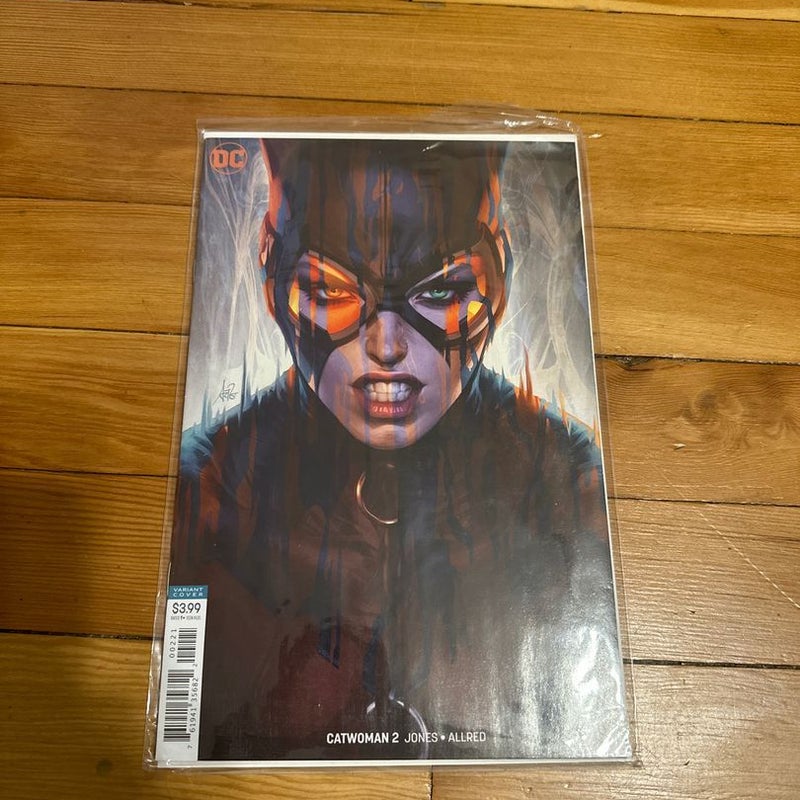 Catwoman #2 (ArtGerm Variant)