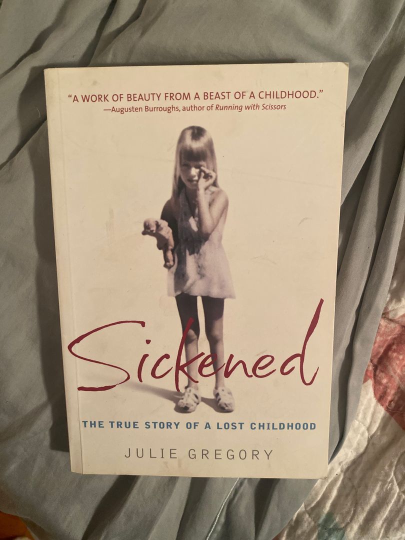 Sickened by Julie Gregory, Paperback | Pangobooks
