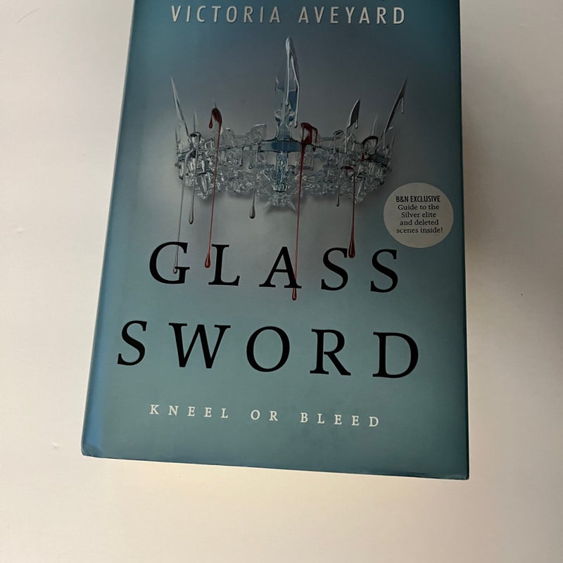 Glass Sword (BN Exclusive)