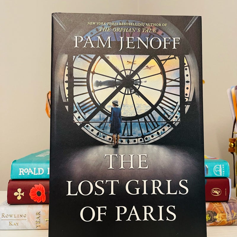 The Lost Girls of Paris