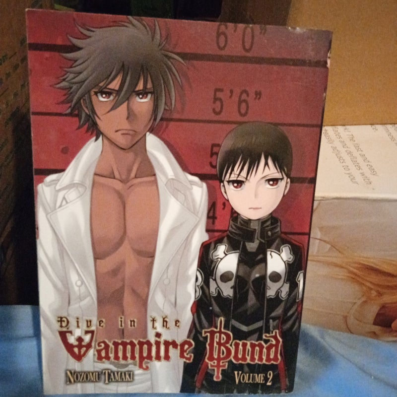 Dive in the Vampire Bund Vol. 2