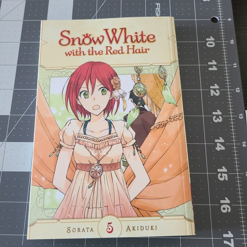 Snow White with the Red Hair, Vol. 5