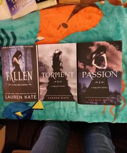 Lauren Kate LOT / Fallen, Torment & Passion