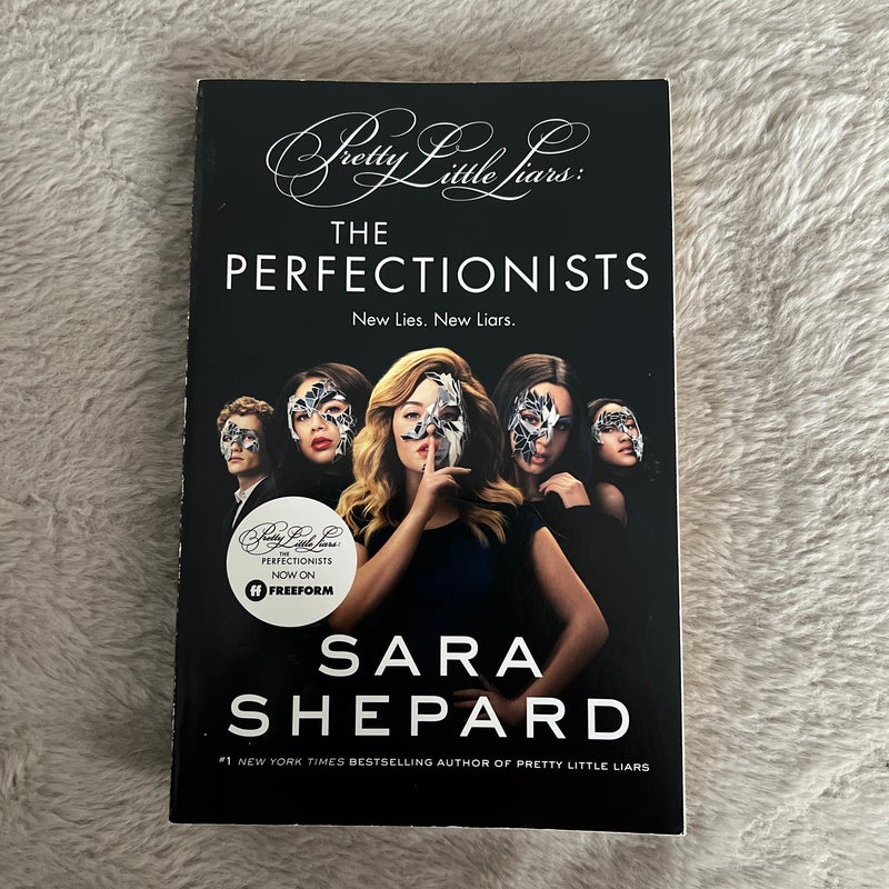 Pretty Little Liars: The Perfectionists